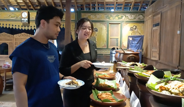 Usung Konsep Prasmanan, Warung Jahe Rempah Pati Tawarkan Masakan Khas ala Rumahan