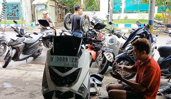 AJS Motor, Bengkel Favorit Warga Kudus yang Antrean Servisnya Ngeri