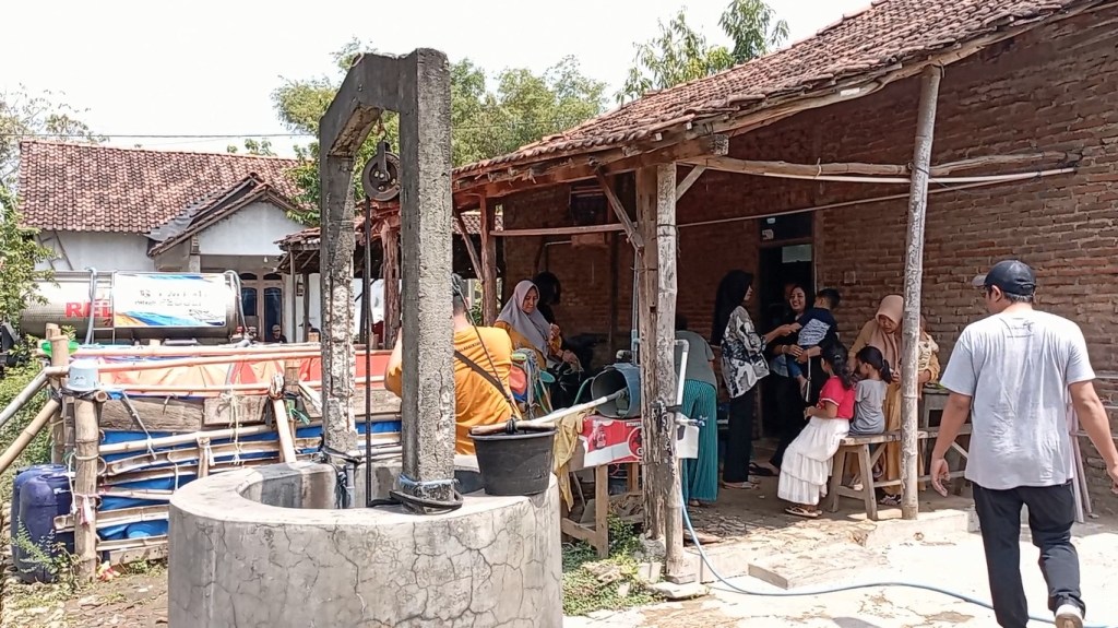 Kekeringan Terus Meluas, PWI Pati Salurkan Bantuan Air Bersih ke Desa Terdampak